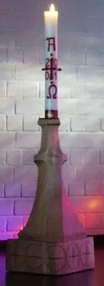 Ein Bild der Osterkerze.